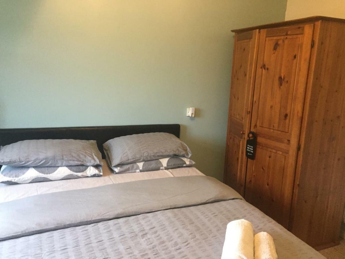 Apartament Travelling Stop Swindon Zewnętrze zdjęcie