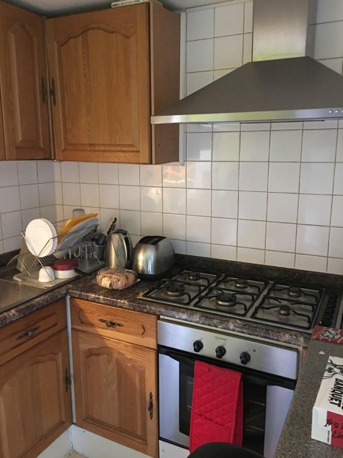 Apartament Travelling Stop Swindon Zewnętrze zdjęcie
