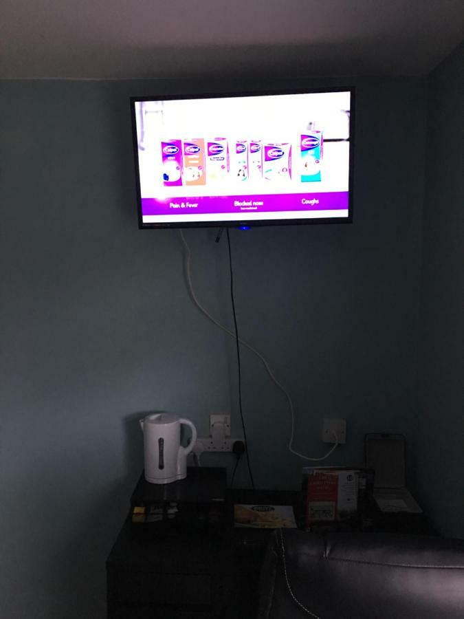 Apartament Travelling Stop Swindon Zewnętrze zdjęcie