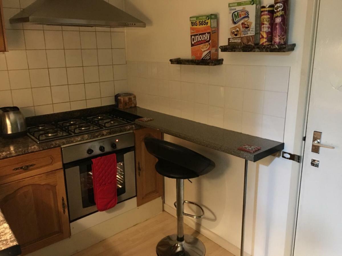 Apartament Travelling Stop Swindon Zewnętrze zdjęcie