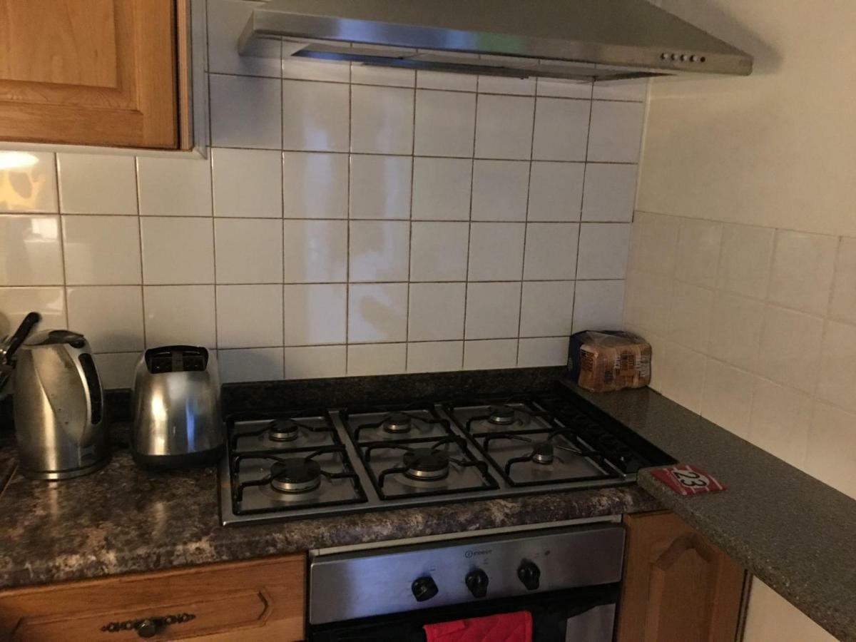 Apartament Travelling Stop Swindon Zewnętrze zdjęcie